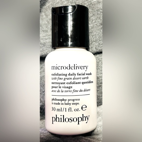 Philosophy Microdelivery Exfoliating Daily Facial Wash-30 ml - Picture 1 of 2